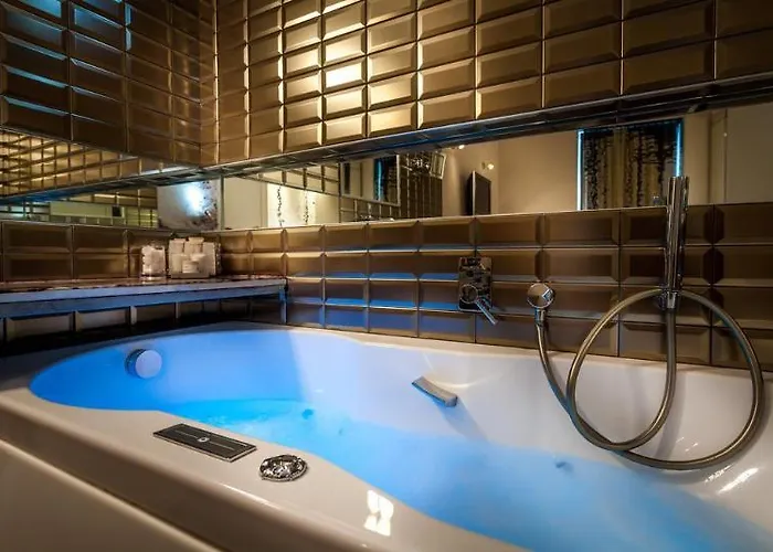 Apostrophe Szálloda 3*