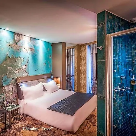 Hotel Apostrophe Paris