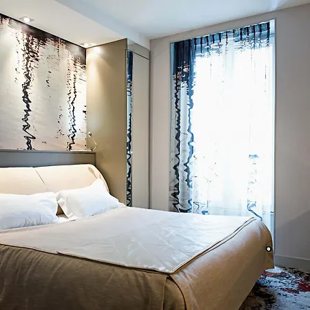 Apostrophe Hotel Paris