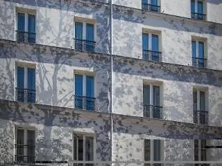 Apostrophe Hotell 3*