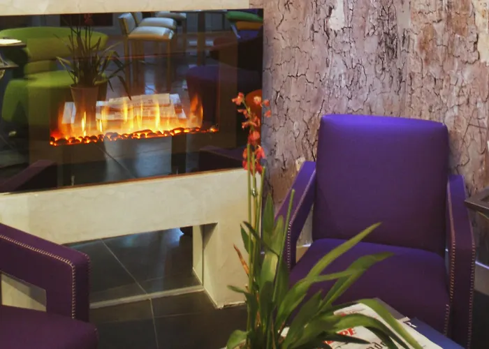 호텔 아포스트로피 3*