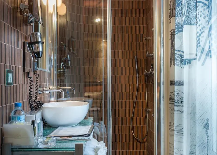 호텔 아포스트로피 파리