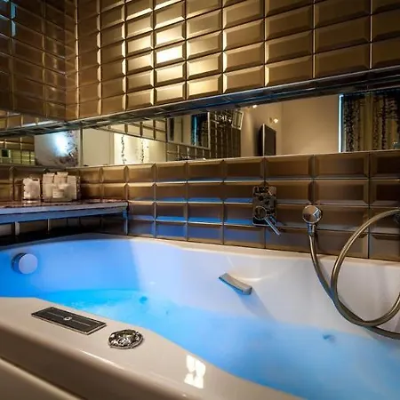 Apostrophe Szálloda 3*