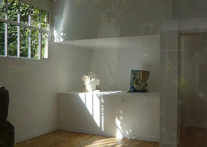 アポストロフ オテル 3* パリ