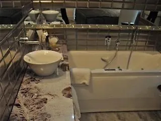 アポストロフ オテル ホテル